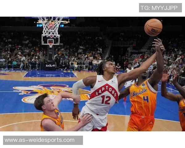 黄蜂队对三球的交易意愿上升建队基石地位逐渐动摇