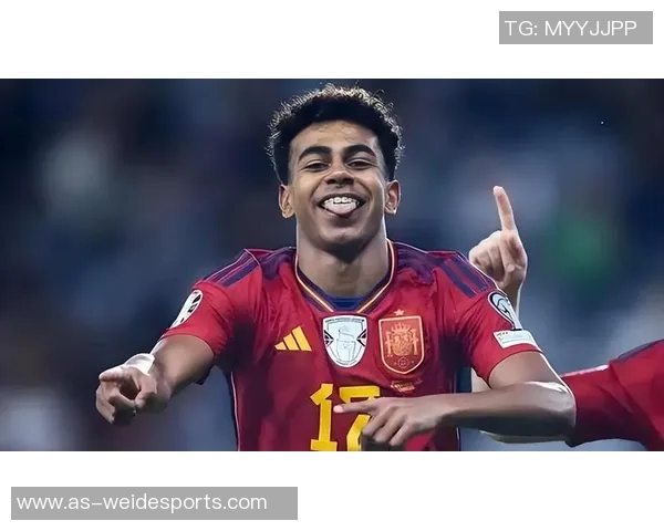 巴萨三叉戟分析：亚马尔稳居首发中锋与左翼位置竞争白热化