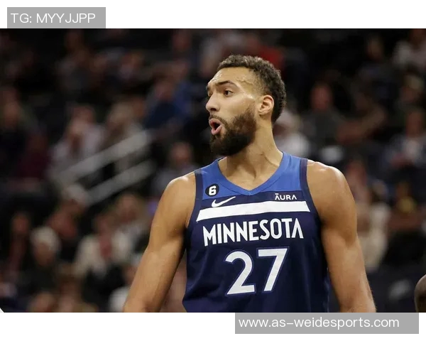 狼队四大主力戈贝尔里德迪文麦丹首节齐上阵后再无出场机会 狼队四大主力戈贝尔里德迪文麦丹首节齐上阵后再无出场机会