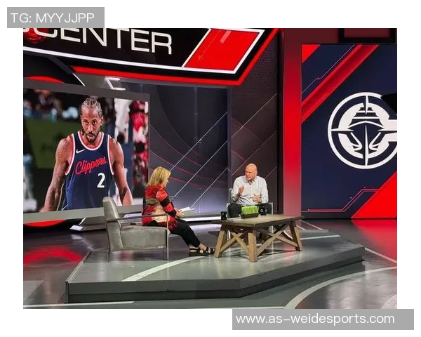 快船前官员揭秘小卡合同内幕及球队运作全貌