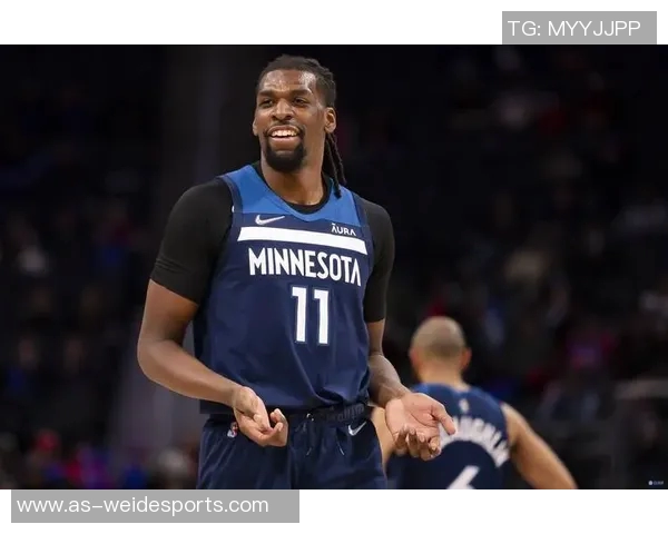 里德强调自信心对年轻人成长的重要性助力球队做出正确决策