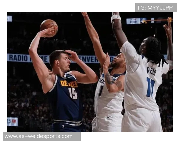 芬奇谈球队表现称戈贝尔发挥出色输球原因在于进攻端不力